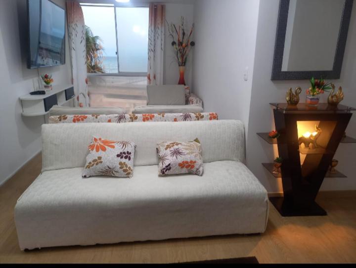 Lindo Departamento Frente Al Mar * Lima